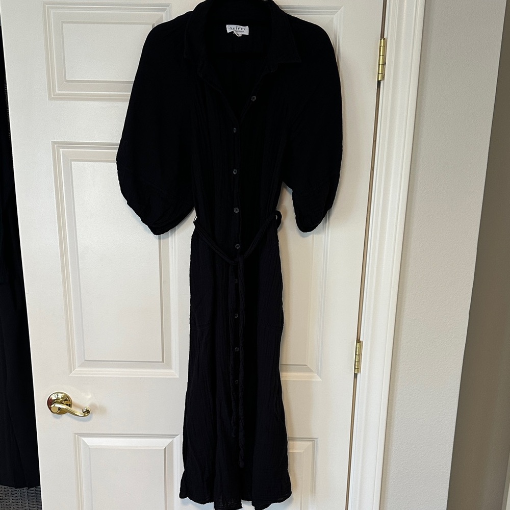 Velvet by Graham & Spencer Black Midi Dress